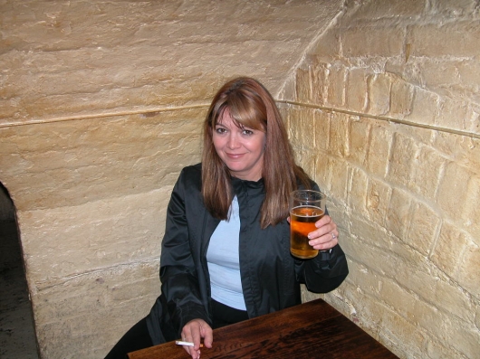 becky-london-pub