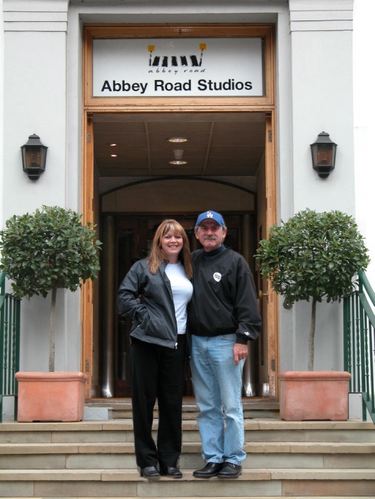 bob-becky-abbey-road